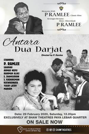 Antara Dua Darjat's poster