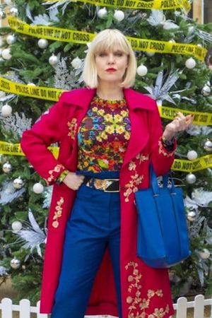 Agatha Raisin: Kissing Christmas Goodbye's poster
