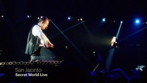Peter Gabriel: Secret World Live's poster