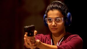 Naam Shabana's poster