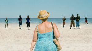 Paradise: Love's poster