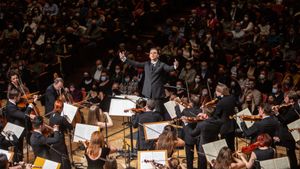 Currentzis conducts Beethoven Symphony No. 9's poster