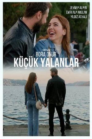 Küçük Yalanlar's poster