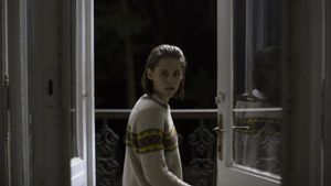 Personal Shopper's poster