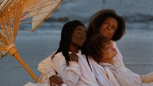 Daughters of the Dust's poster