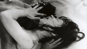 Woman in the Dunes's poster