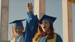 Booksmart's poster