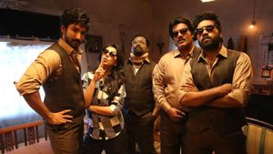 Maragadha Naanayam's poster