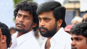 Naadodigal's poster
