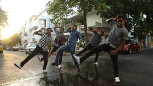 Vidhi Madhi Ultaa's poster