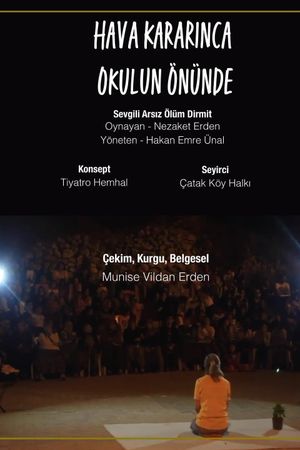 Hava Kararınca Okulun Önünde's poster