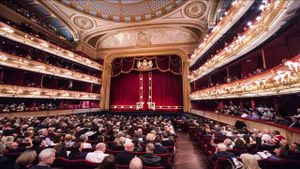 Royal Opera House 2023/24: Carmen's poster