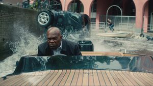 The Hitman's Bodyguard's poster
