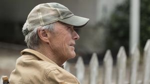 Clint Eastwood: Hollywood Outlaw's poster
