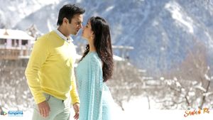 Sanam Re's poster