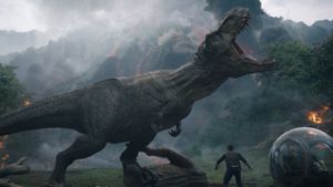 Jurassic World: Fallen Kingdom's poster