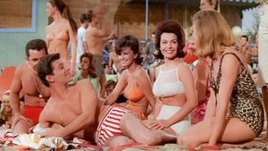 Muscle Beach Party's poster
