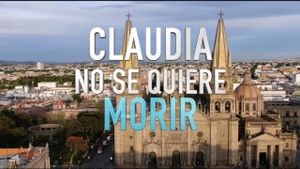 Claudia No Se Quiere Morir's poster