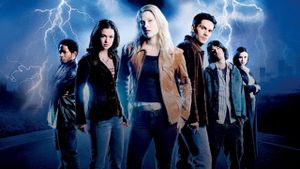 Final Destination 2's poster