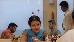 Mounam Pesiyadhe's poster