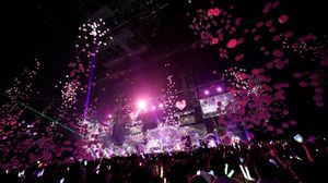 =LOVE 7th ANNIVERSARY PREMIUM CONCERT THE MOVIE's poster