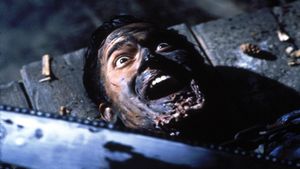 Army of Darkness's poster