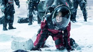 The Wandering Earth's poster