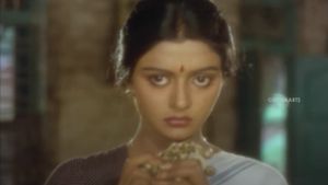 Swarnakamalam's poster