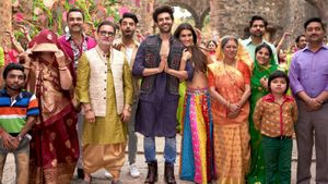 Luka Chuppi's poster