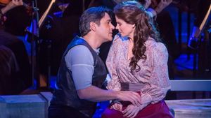 Rodgers and Hammerstein's Carousel: Live from Lincoln Center's poster