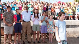 Dolphin Tale's poster