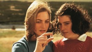 Heavenly Creatures's poster