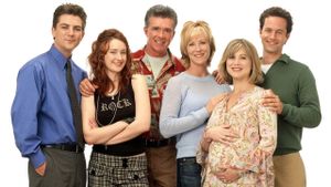 Growing Pains: Return of the Seavers's poster