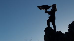 The Eagle Huntress's poster
