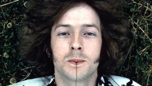 Eric Clapton: Life in 12 Bars's poster