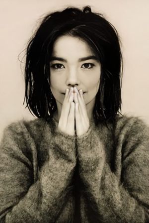 Björk: MTV Unplugged 1994's poster
