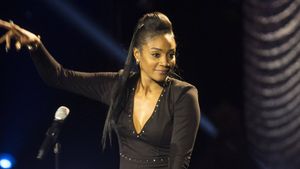 Tiffany Haddish: She Ready! From the Hood to Hollywood!'s poster