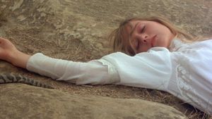 Picnic at Hanging Rock's poster
