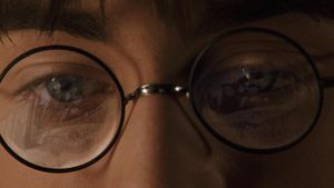 Harry Potter and the Chamber of Secrets's poster