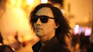 Only Lovers Left Alive's poster