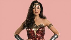 Wonder Woman 1984's poster