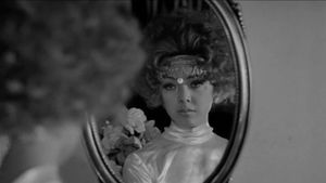Funeral Parade of Roses's poster