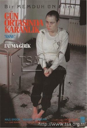 Gün Ortasinda Karanlik's poster