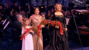 Christmas with the Mormon Tabernacle Choir and Orchestra at Temple Square featuring Renee Fleming and Claire Bloom's poster