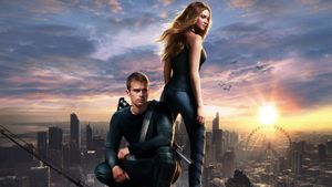 Divergent's poster