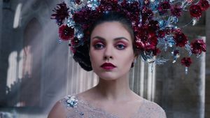 Jupiter Ascending's poster