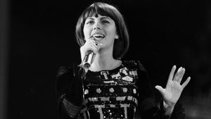 Mireille Mathieu - Chanter… et rien d‘autre's poster