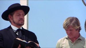 Hang 'Em High's poster