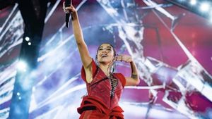 Maria Becerra Live: River's poster