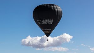 Fly with Pacha, Into the Aerocene's poster